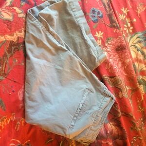 Aeropostale Mens Shorts  Size 30 Gray